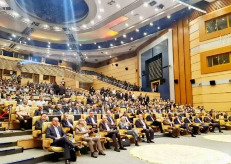 بزرگترین گردهمایی فعالان زنجیره‌ی فولاد آغاز شد نقش آفرینی اکسینی‌ها در مهمترین رویداد بین المللی فولاد ایران
