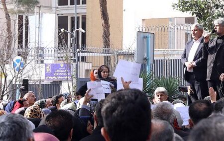 برگزاری نشست نمایندگان فرهنگیان بازنشسته با رییس کمیسیون آموزش مجلس/ هم‌اندیشی نمایندگان بازنشسته فرهنگی و کمیسیون به درک مشترک جهت رفع مشکل منتهی شد