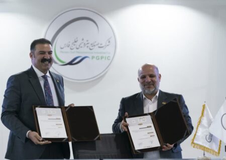 پتروشیمی اروند و شرکت رایمون سورین قرارداد همکاری امضا کردند