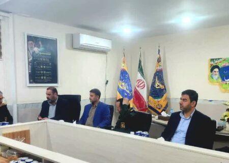 دیدار مدیرکل نوسازی مدارس خوزستان با فرمانده سپاه ولیعصر (عج) به مناسبت روز پاسدار