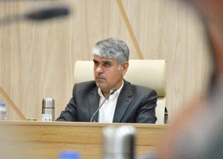 مجلس حادثه واژگونی اتوبوس دانش‌آموزان کرمانی را پیگیری می‌کند