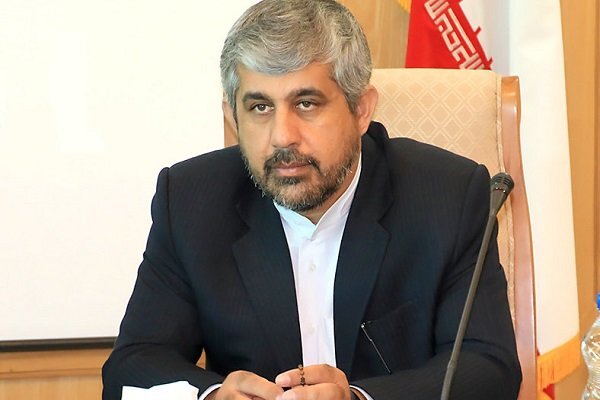 عضو هیات رئیسه کمیسیون امنیت ملی و سیاست خارجی مجلس: عملکرد وزیر راه و شهرسازی مثبت و قابل قبول است / حضور سریع تنها وزیر زن کابینه در بندرشهید رجایی نشانه تعهد و مسئولیت پذیری اوست.