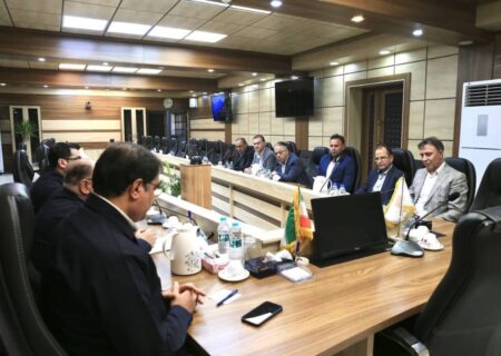 با درایت مسئولان بیمه ایران رضایت حداکثری کارکنان فولاد خوزستان حاصل خواهد شد