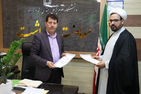تفاهم‌نامه همکاری حوزه علمیه و مرکز بهداشت خوزستان: گامی برای توانمندسازی طلاب در حوزه سلامت