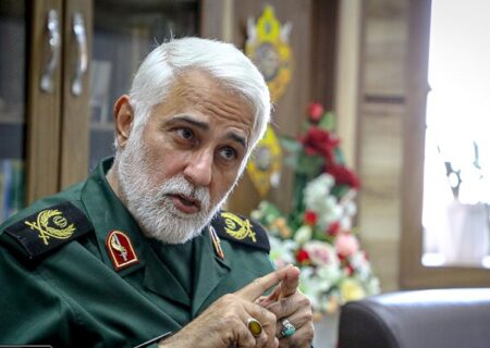 ارتش باید نقش خود در دوران دفاع مقدس را با زبان هنر به نسل امروز منتقل کند