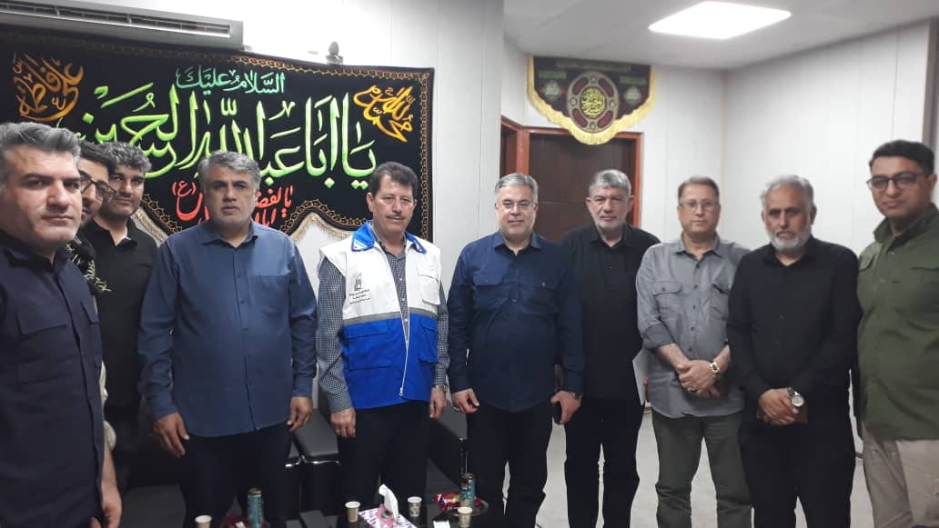 بازدید معاون بهداشت و رئیس مرکز بهداشت استان از روند ارائه خدمت به زائرین اربعین حسینی در نقطه صفر مرزی چذابه