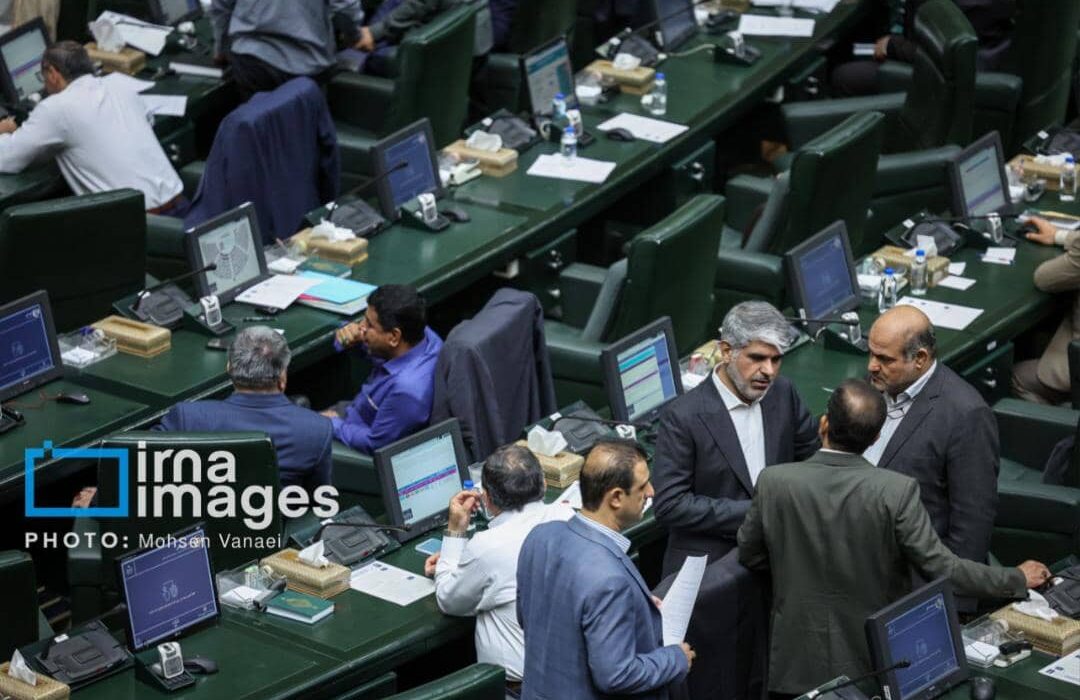 مجلس باید پرچمدار فناوری ملی و جهش علمی باشد