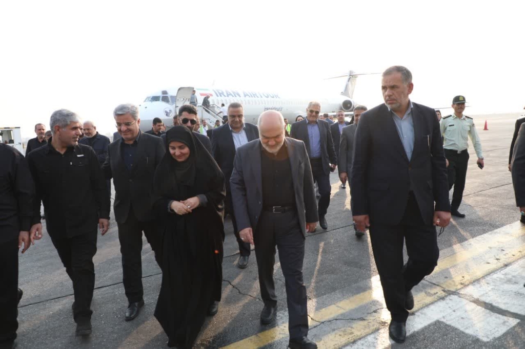 وزیر راه و شهرسازی وارد خوزستان شد