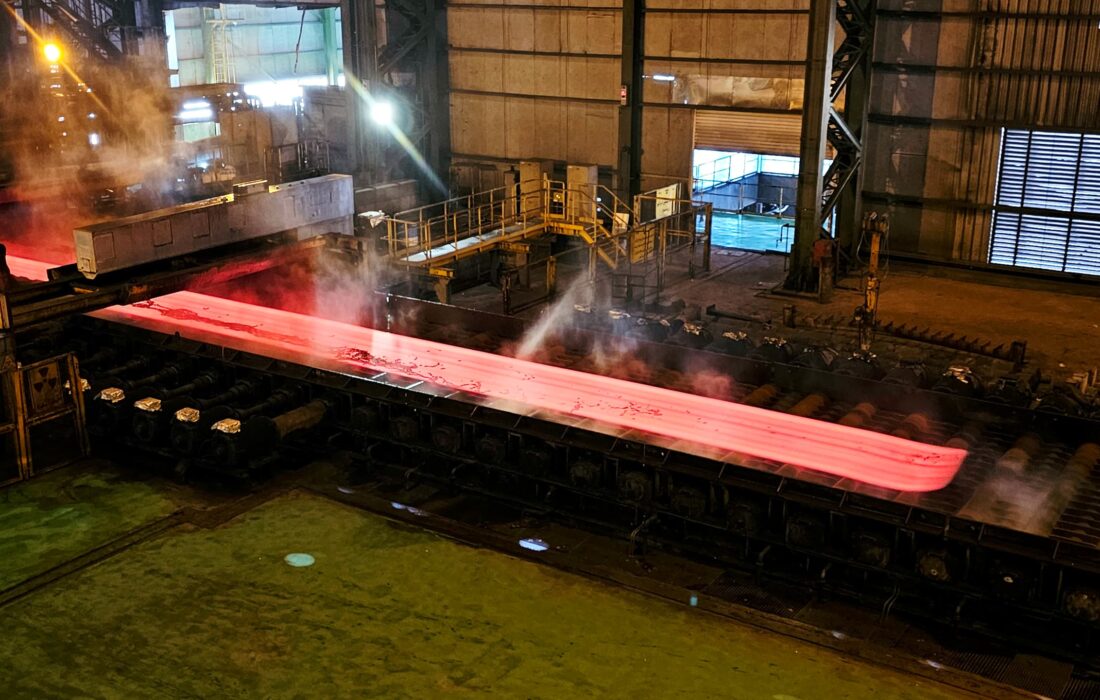 هم‌افزایی فولادسازان خوزستان برای تأمین مواد اولیه فولاد اکسین؛ زنجیره‌ای کامل که ارزش افزوده را در استان ماندگار می‌کند