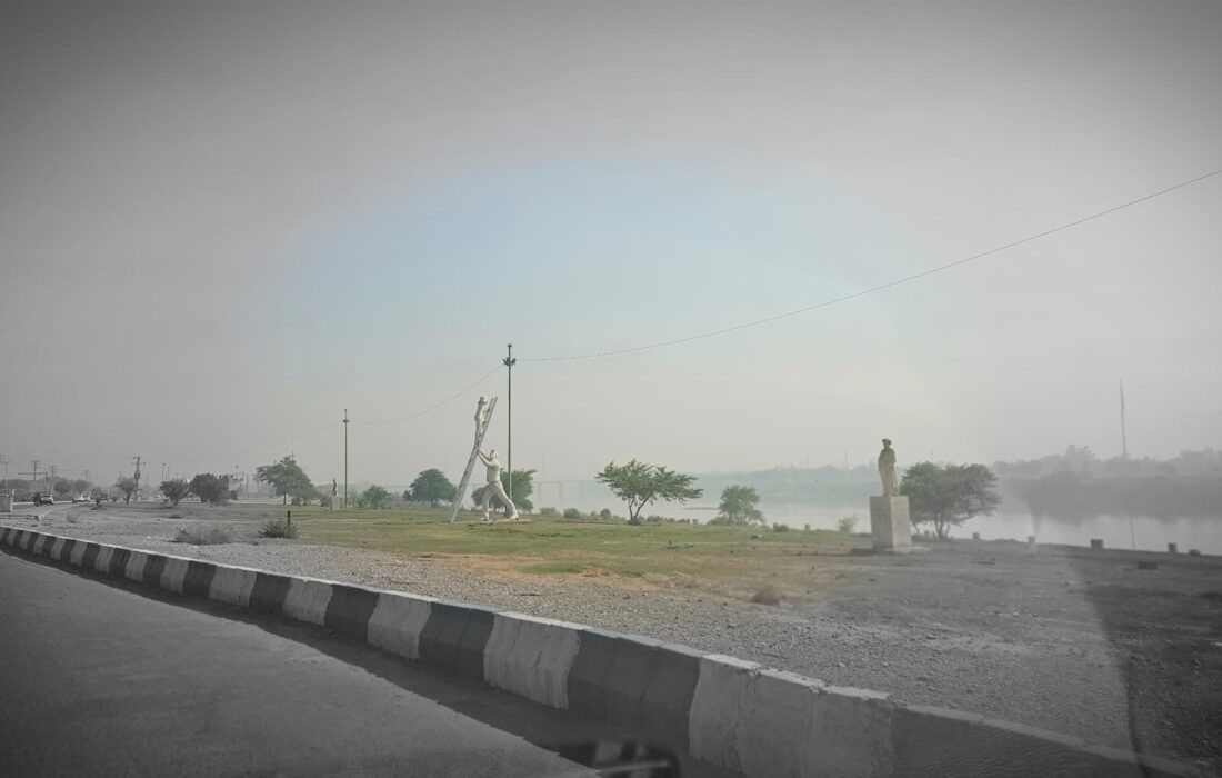 اهواز در محاصرهی مرگ خاموش؛ خاک، دود و فراموشی