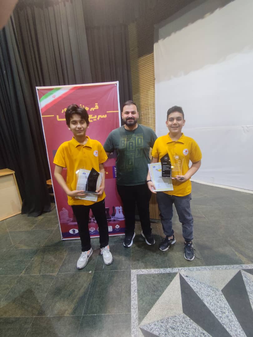 درخشش فرزندان مجموعه مدارس پاییز در مسابقات قهرمانی بلیتس کشور