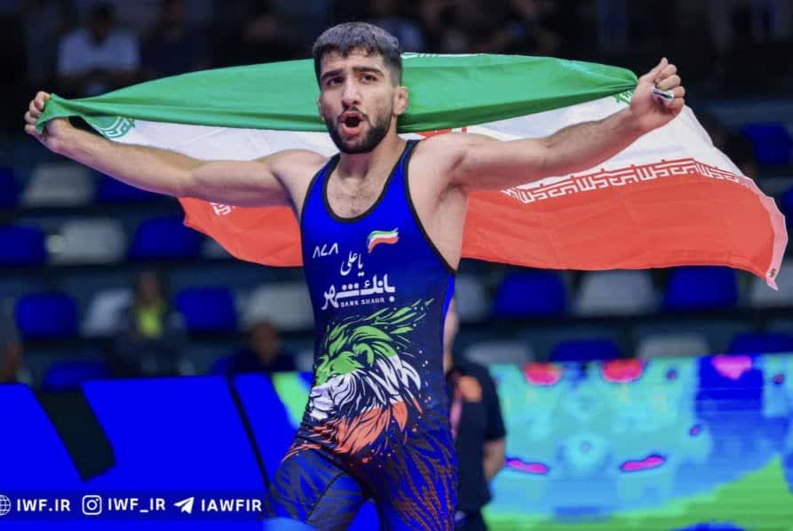 صعود درخشان پیام احمدی به فینال مسابقات جهانی کشتی در کرواسی