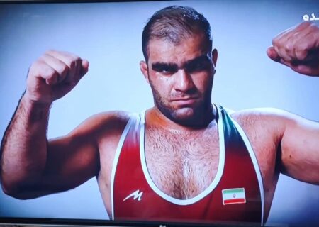 طلای جهانی کشتی فرنگی در زاگرب بر گردن امین میرزازاده؛ افتخارآفرینی تانک بختیاری برای ایران