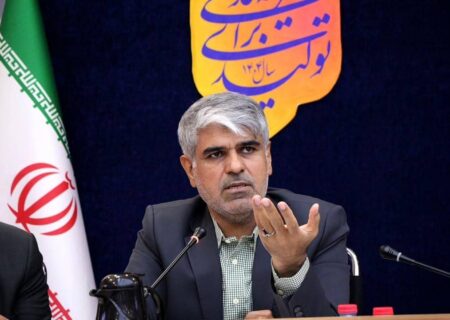 فرشاد ابراهیم‌پور: کمیسیون آموزش به‌دنبال اجرای طرح عملی برای ماندگاری اساتید و جلوگیری از مهاجرت نخبگان