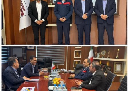 دیدار مدیر شعب بانک مسکن استان با مدیرعامل شرکت فولاد اکسین خوزستان / گامی در جهت توسعه همکاری‌های مالی و سرمایه‌گذاری