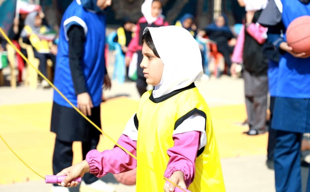 اعزام کاروان تجهیزات ورزشی و بهداشتی به مدارس با اعتبار ۲۳۰ میلیارد تومان/افتتاح طرح “پهلوان سعید” باهدف آشنایی دانش آموزان با ورزش زورخانهای