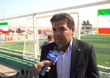 معاون تربیت بدنی و سلامت آموزش و پرورش خوزستان : امروز شش چمن مصنوعی به فضاهای ورزشی خوزستان افزوده شد