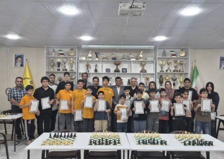 گزارش هشتصد و چهارمین مسابقه مدرسه شطرنج پاییز به مناسبت روز دانش آموز