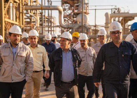 پایان سوزاندن گازهای همراه در غرب کارون با توسعه فاز دوم شرکت پالایش گاز هویزه خلیج‌فارس؛ راه‌حل راهبردی برای مهار گازهای مشعل غرب کارون