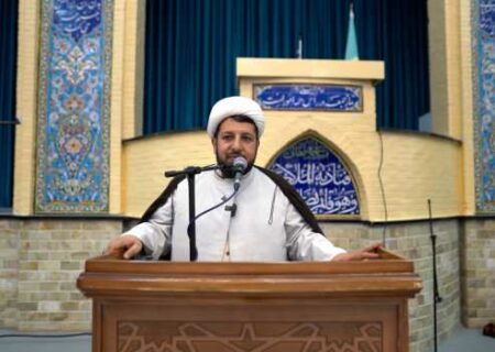 جشن تکلیف شروع راه زیبای بندگی و اولین قدم رشد روحی دانش آموزان