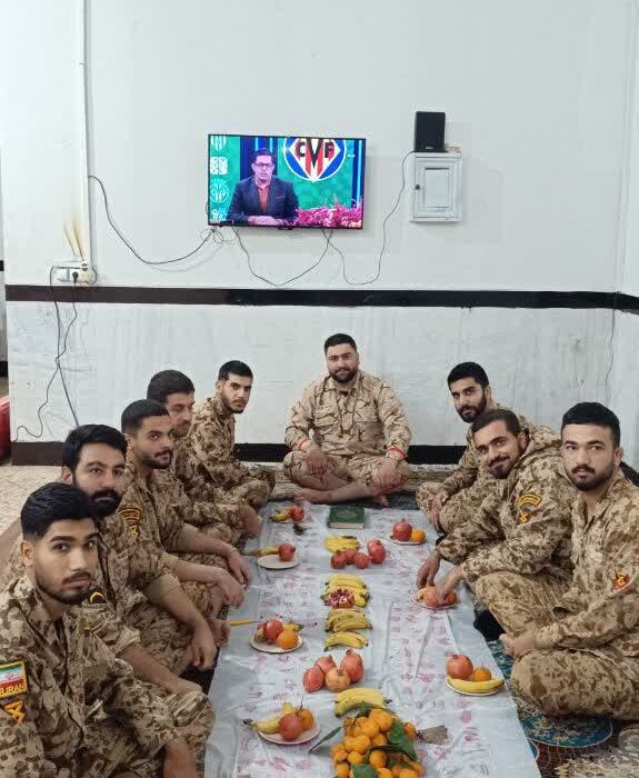 شب یلدایی صمیمی سربازان قرارگاه کربلا
