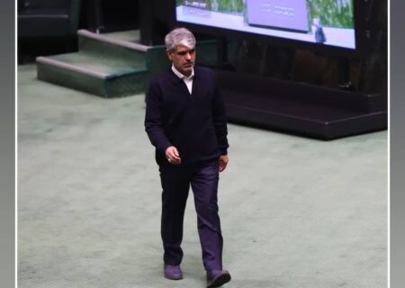 دکتر فرشاد ابراهیم‌پور در فهرست منظم‌ترین نمایندگان مجلس دوازدهم