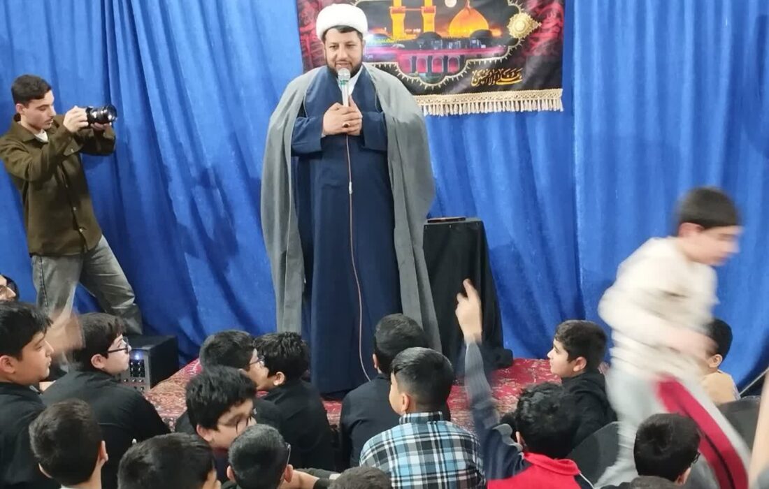 نقش‌آفرینی مدیران و مربیان در برگزاری اعتکاف پرشور دانش‌آموزی/ تقویت هویت ملی و اجرای برنامه‌های مشاوره‌ای، محور اعتکاف دانش‌آموزی خوزستان