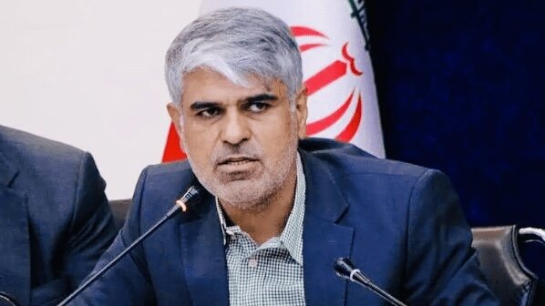 نقد «عدالت آموزشی» گرد و خاک نیست؛ صدای بلند دانش‌آموزان است/ مجلس، روابط عمومی مصوبات شورا نیست/ ضرورت بازنگری در سیاست‌های اضطراب‌زا؛ پایان دادن به مسابقه فرسایشی نمره با شجاعت مدیریتی