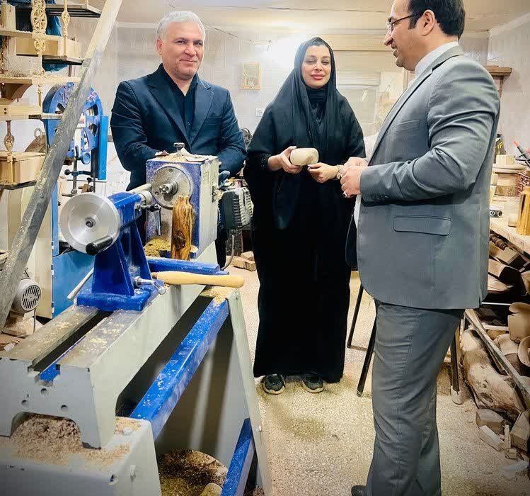 بازدید مجمع نخبگان از کارگاه تولیدی باقریان زاده
