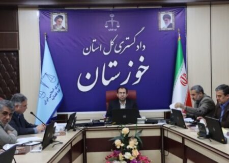همکاری همه دستگاه‌ها برای بازسازی واحدهای تولیدی آسیب‌دیده در جنگ ضروری است
