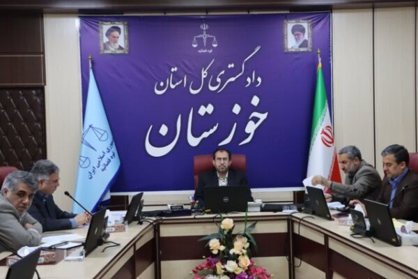 همکاری همه دستگاه‌ها برای بازسازی واحدهای تولیدی آسیب‌دیده در جنگ ضروری است