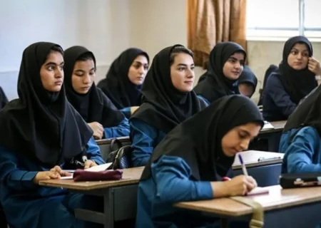 برنامه‌های جدید آموزش و پرورش خوزستان اعلام شد؛ از فیبر نوری تا هوشمندسازی کلاس‌ها
