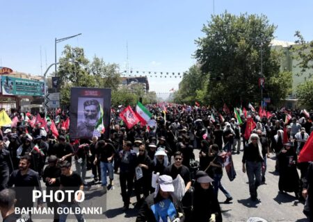 «جایی میان گرما و اشک؛ تصویر جمعیت در وداع آخر»